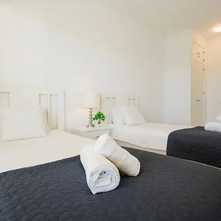 First-line Beach, Terrace And Pool With Incredible Sea Views, New Golden Mile アパート