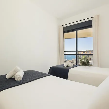 First-line Beach, Terrace And Pool With Incredible Sea Views, New Golden Mile エステポナ