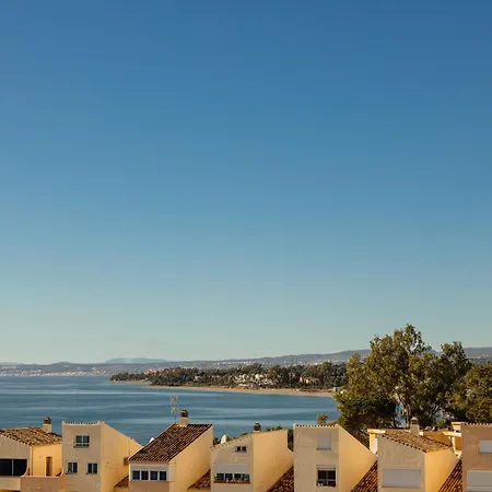 First-line Beach, Terrace And Pool With Incredible Sea Views, New Golden Mile アパート