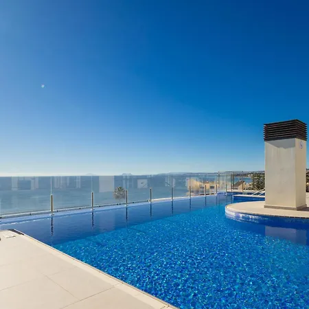 アパート First-line Beach, Terrace And Pool With Incredible Sea Views, New Golden Mile エステポナ
