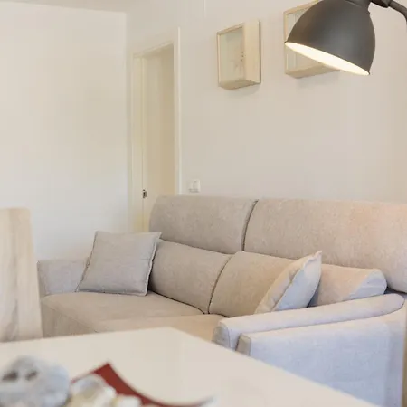 First-line Beach, Terrace And Pool With Incredible Sea Views, New Golden Mile アパート エステポナ